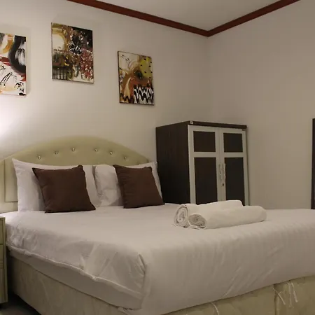 Omaya Guesthouse